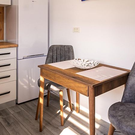 Târgu Jiu Nina House 아파트 외부 사진